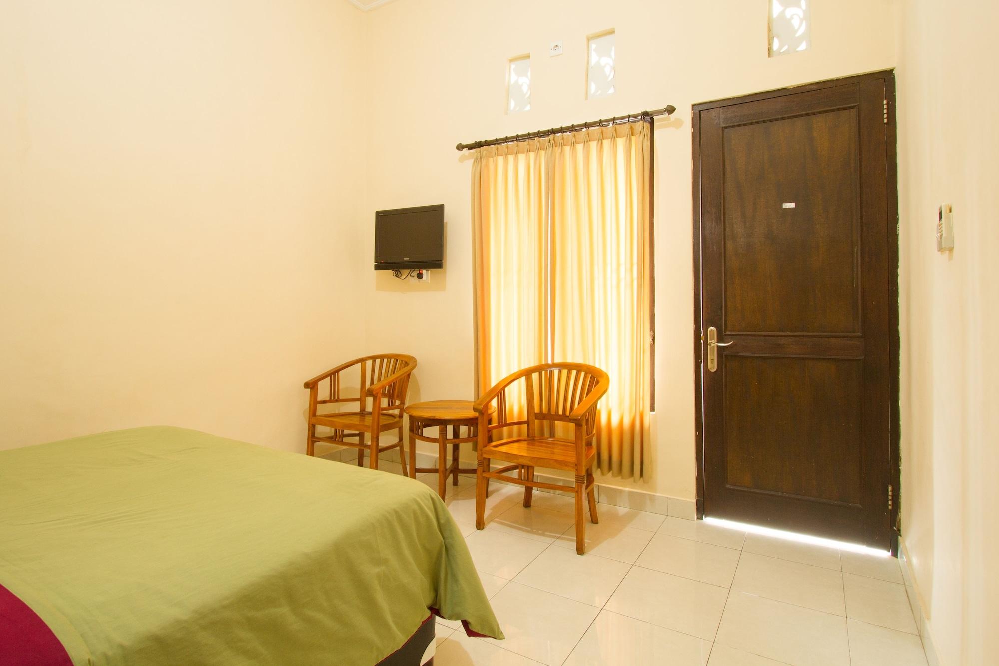 Seminyak Point Guest House Buitenkant foto
